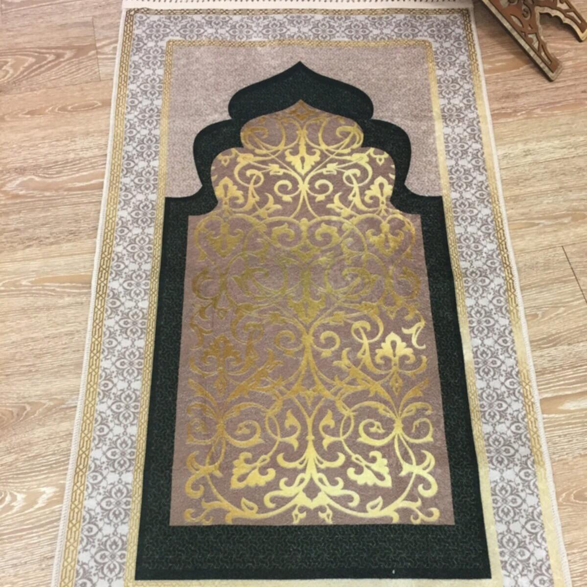 Tapis de prière islam style persan à dorure