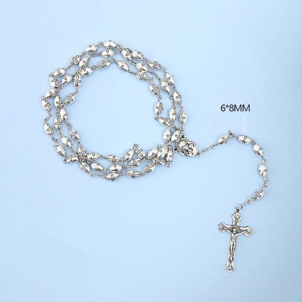 Chapelet catholique avec perles gravées d’une croix