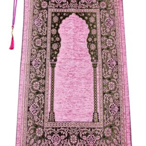 Tapis de prière rose à franges et motifs noir. Le tapis est fait en chenille. Accompagné d'un chapelet musulman