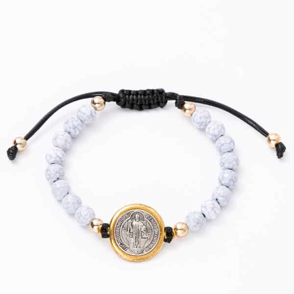 Bracelet religieux en tissage blanc