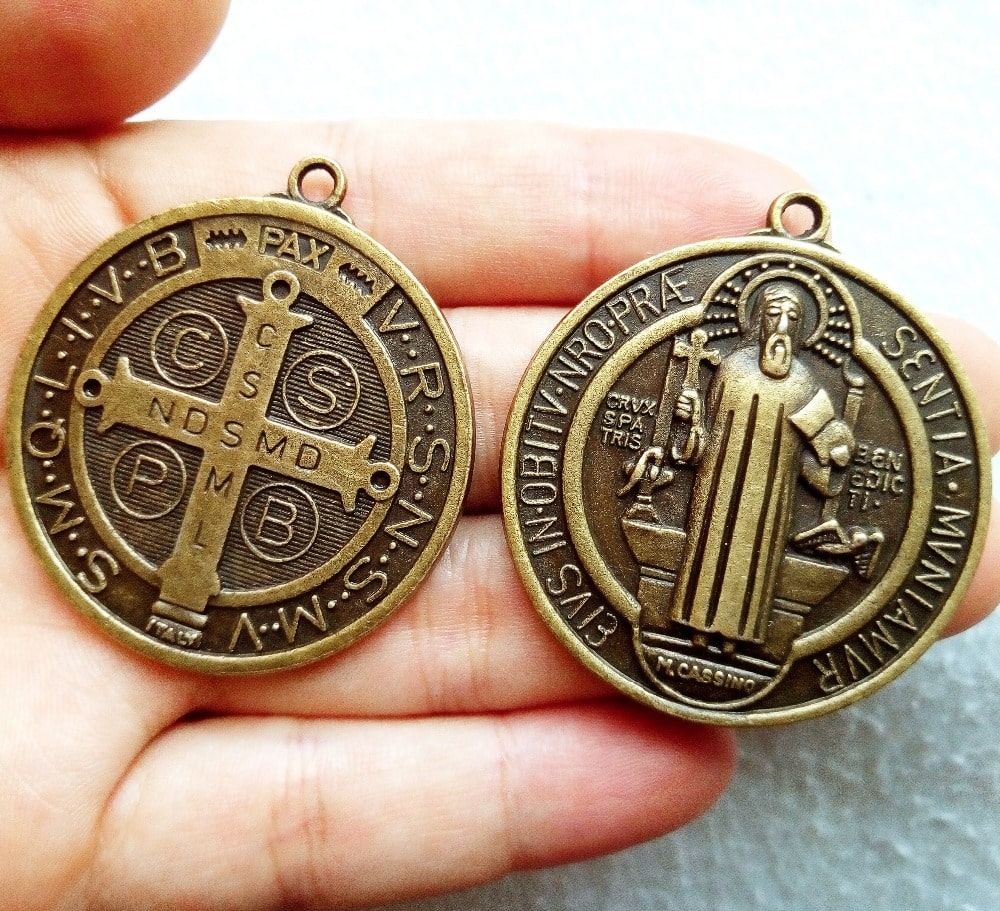 Médaille de Saint benoit en bronze